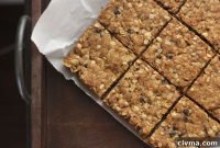 Brown Butter Oatmeal Currant Cookie Bars