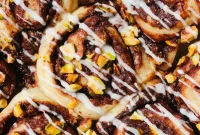 Pistachio Chocolate Cinnamon Rolls Recipe