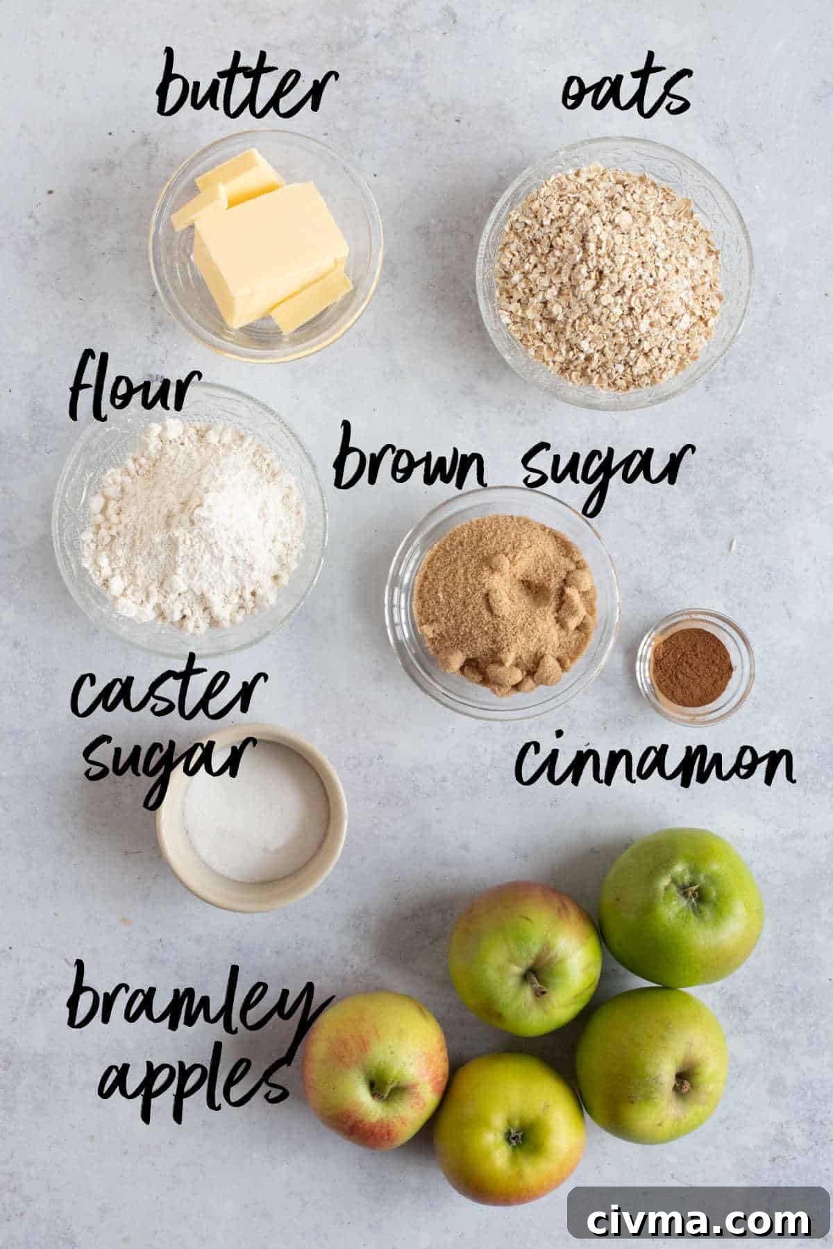 Ingredients for slow cooker apple crumble.