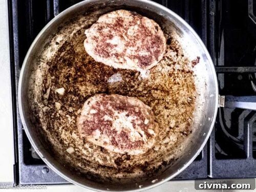 Step 4 how to make salisbury steak, Brown both sides of the patties in a skillet.