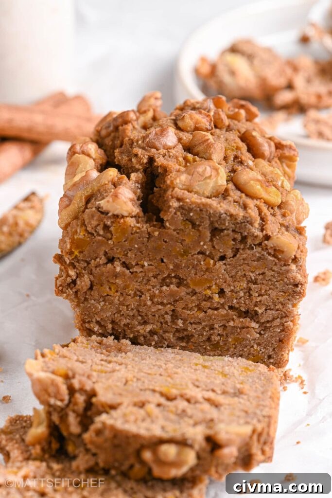 Sugar Free Banana Bread Recipe 2 Sugar-free banana bread topped with walnuts