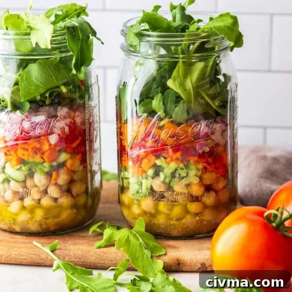 Mason jar chickpea and arugula salad